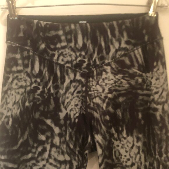 Good American green/black print leggings sz 4 - Picture 8 of 14